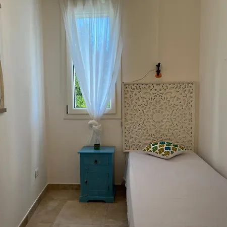 Perla Saracena * Sant Isidoro (Apulia)